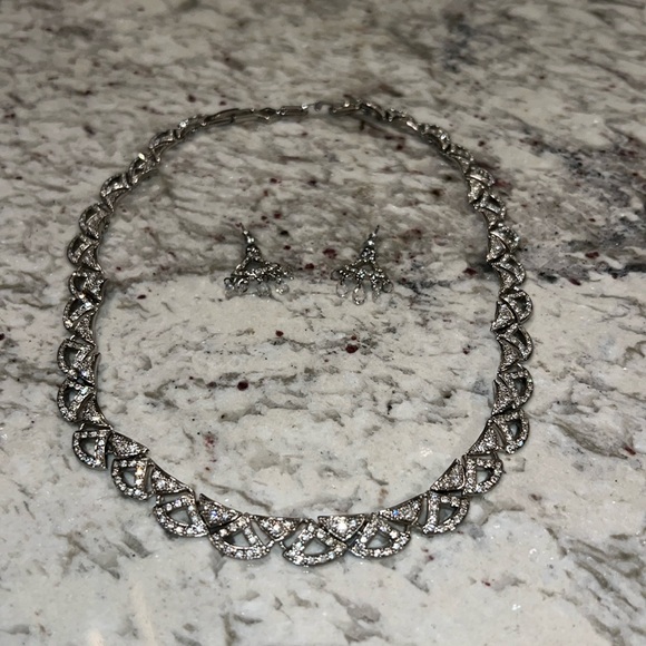 Monet Necklace and Earring Set - Picture 1 of 4